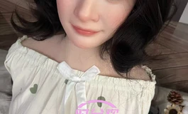 可能是行业内最像了 我相信百分之99的男人都喜欢她