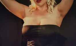 俊影175乳神   ，娃娃界乳神排名第一