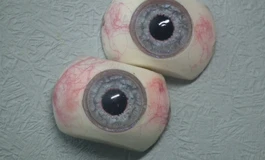 冬天吃香菜0102款美瞳眼