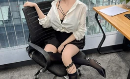 今天分享色系娃娃新款【苏婉】女帝般驾驭感，职场买家秀