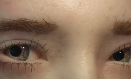 冬天吃香菜娃娃美瞳眼0104款