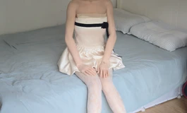 清纯御女梦英，今日穿搭分享