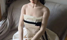 清纯御女梦英，今日穿搭分享