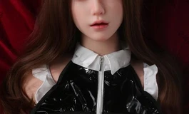 闭眼女神娃娃