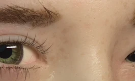 冬天吃香菜0108款美瞳眼