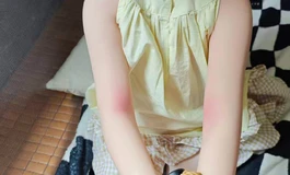 新爸爸给女儿买点礼物才行啊 昨晚女儿让爸爸舒服的不行