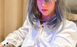 新人盲盒中了个小麦色娃娃，求推荐出装。