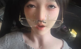 短发也别有一番韵味阿