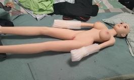 处理两个娃娃