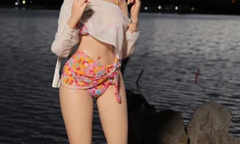 木木夕中梦涵163A-水上公园撞老流氓，非要看我老婆下面