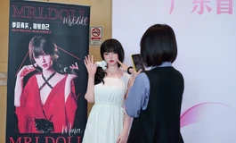 温柔女友MINA在晚风中呢喃~~展会MRLDOLL170cm硅胶娃娃