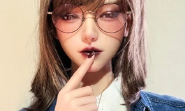「娃娃学姐·卡瑞可」ねぇー、わたしとHしてみない？