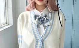 展示下新娃新衣服