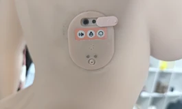 只用来拍过几次照 全新瑕疵娃娃2600