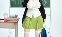 真搞不懂网上怎么那么多人疯了一样吹她