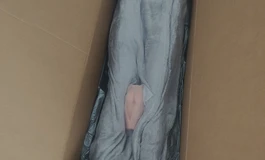 开箱一个暴雨雨寄卖的盲盒