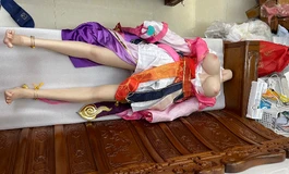 松个硅胶体，腿折了